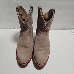 Tecovas The LUCY Suede Calfskin Cowgirl Bootie Women Size 8 B  Granite Beige
